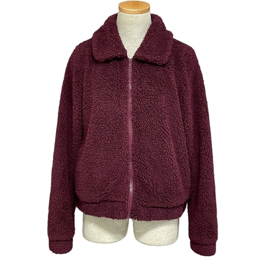 Z Supply NWT Sherpa Fleece Full Zip Jacket Coat Maroon Size Small Sweatshirt